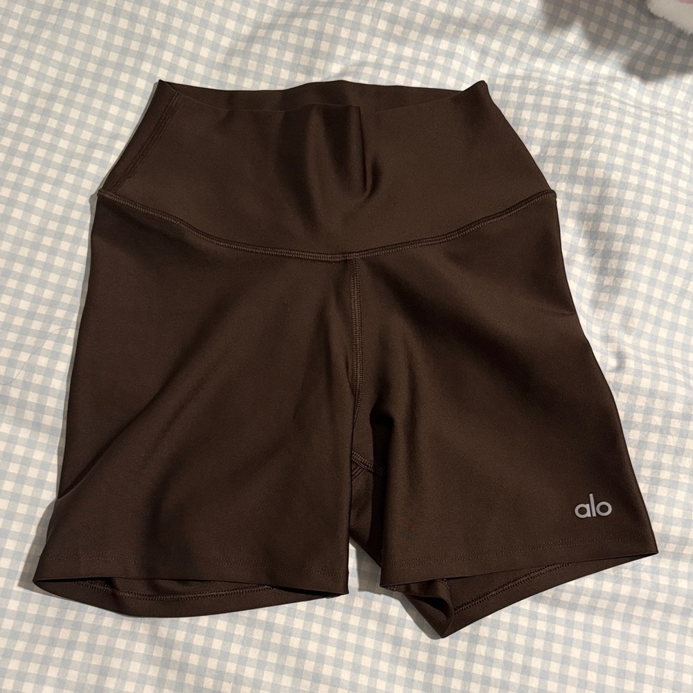 ALO Yoga Women's Dark Brown Bike Shorts